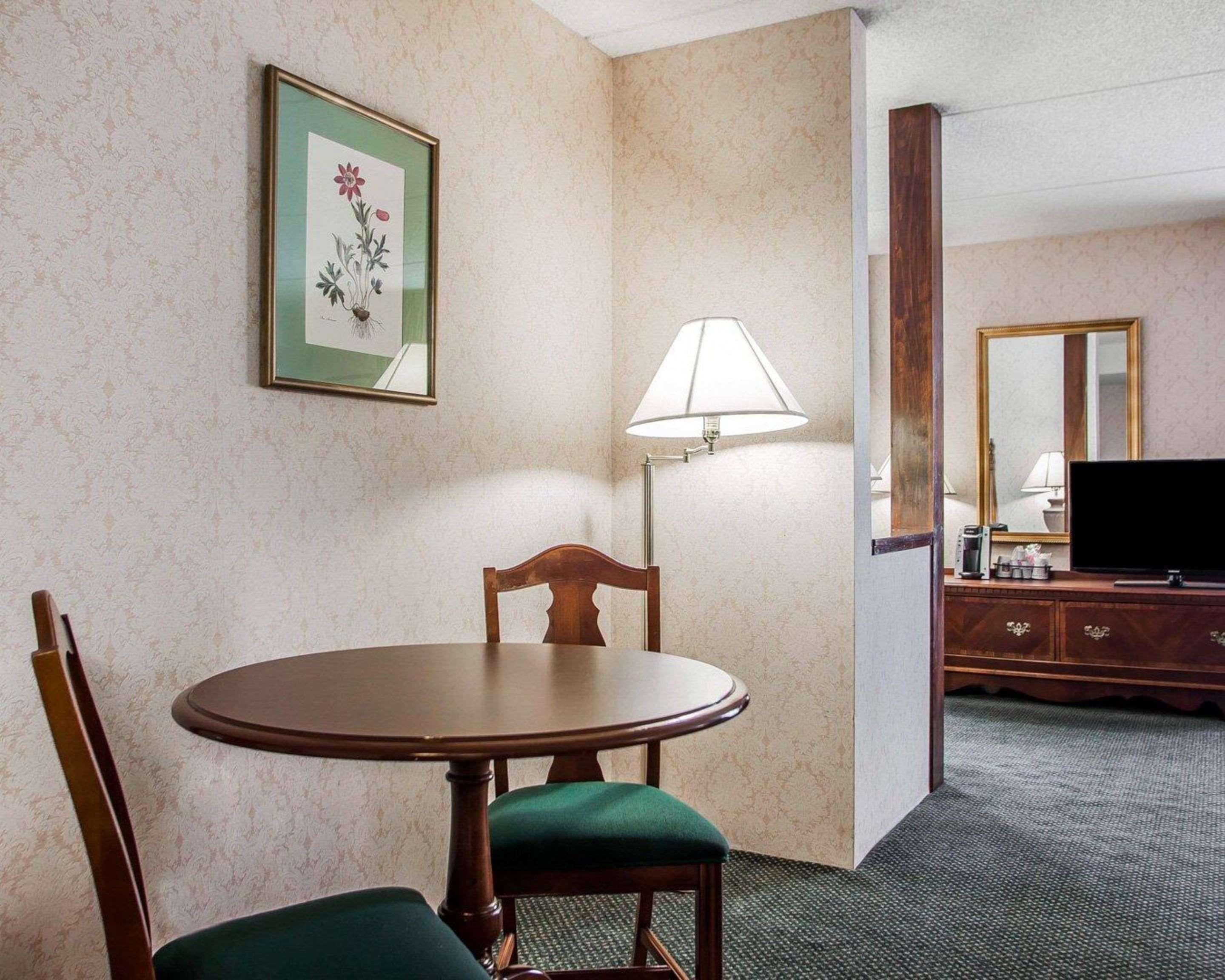 Quality Inn Montgomeryville-Philadelphia Ngoại thất bức ảnh